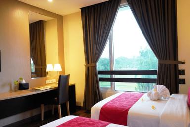 Tower, Deluxe, Twin Beds