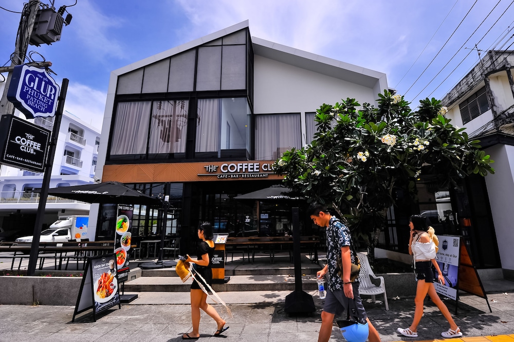 Glur Phuket Patong Beach 53/64