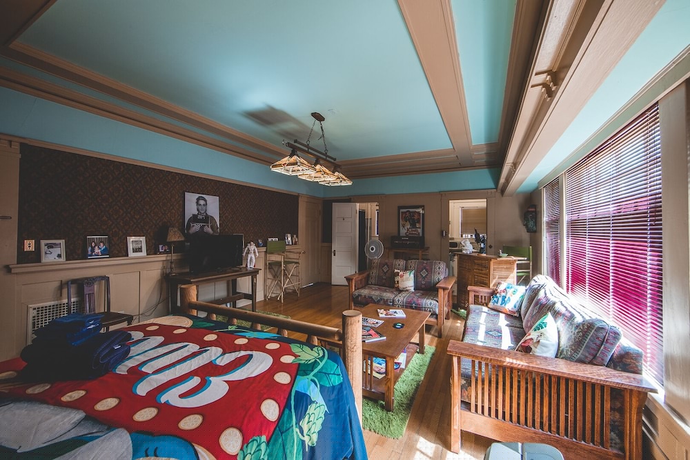 Greenway Manor 43/56