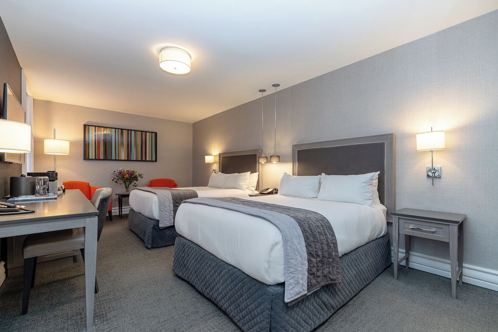 Hotel Manoir Victoria 10/56