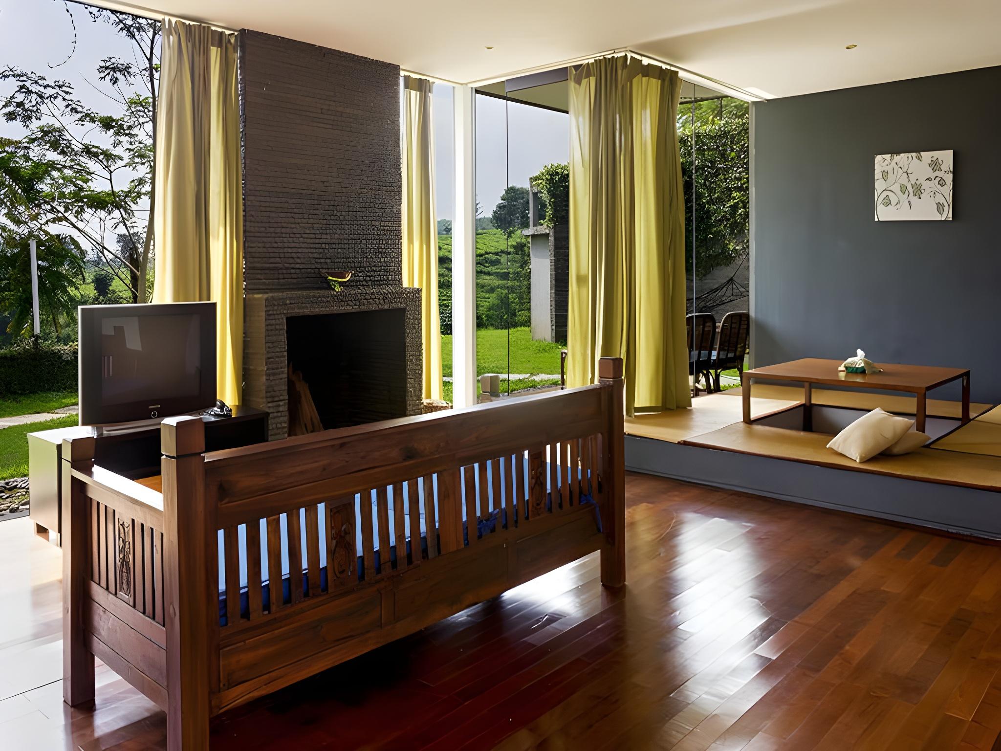 TEA GARDEN RESORT 7/46