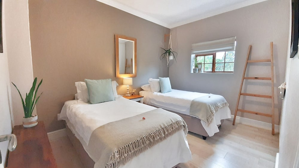 Woodlands Self Catering Knysna 10/37