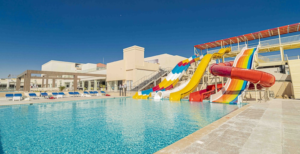 Amarina Abu Soma Resort and Aquapark 40/50
