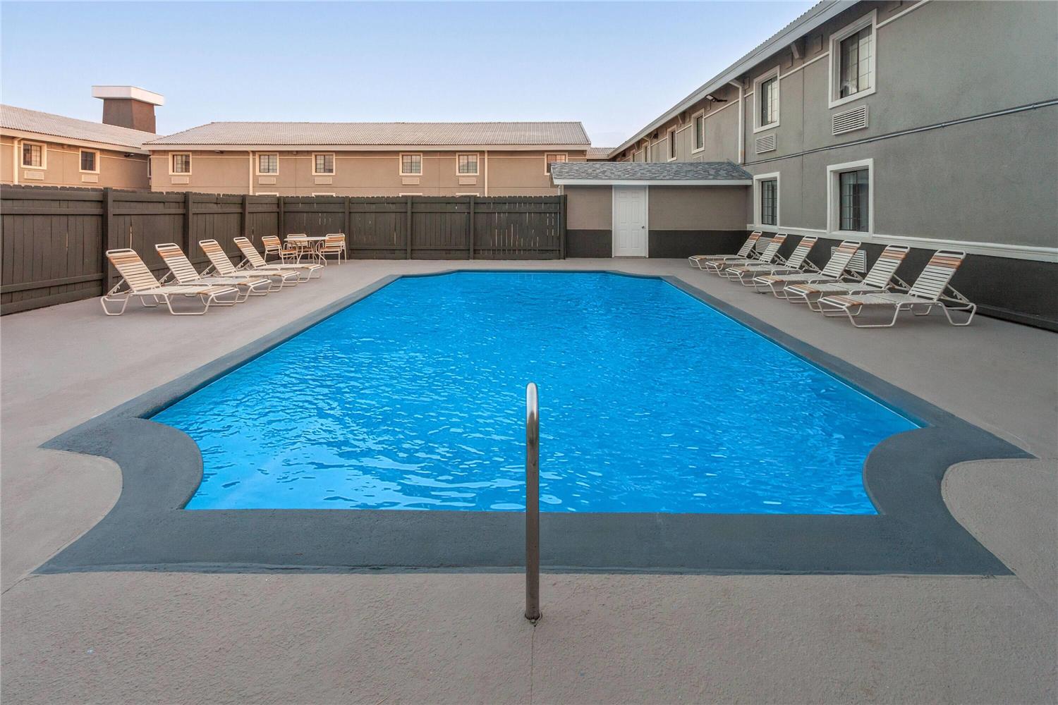 La Quinta Inn Champaign 18/28