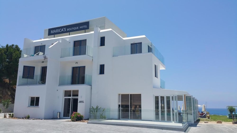 Maricas Boutique Hotel in KISSONERGA
