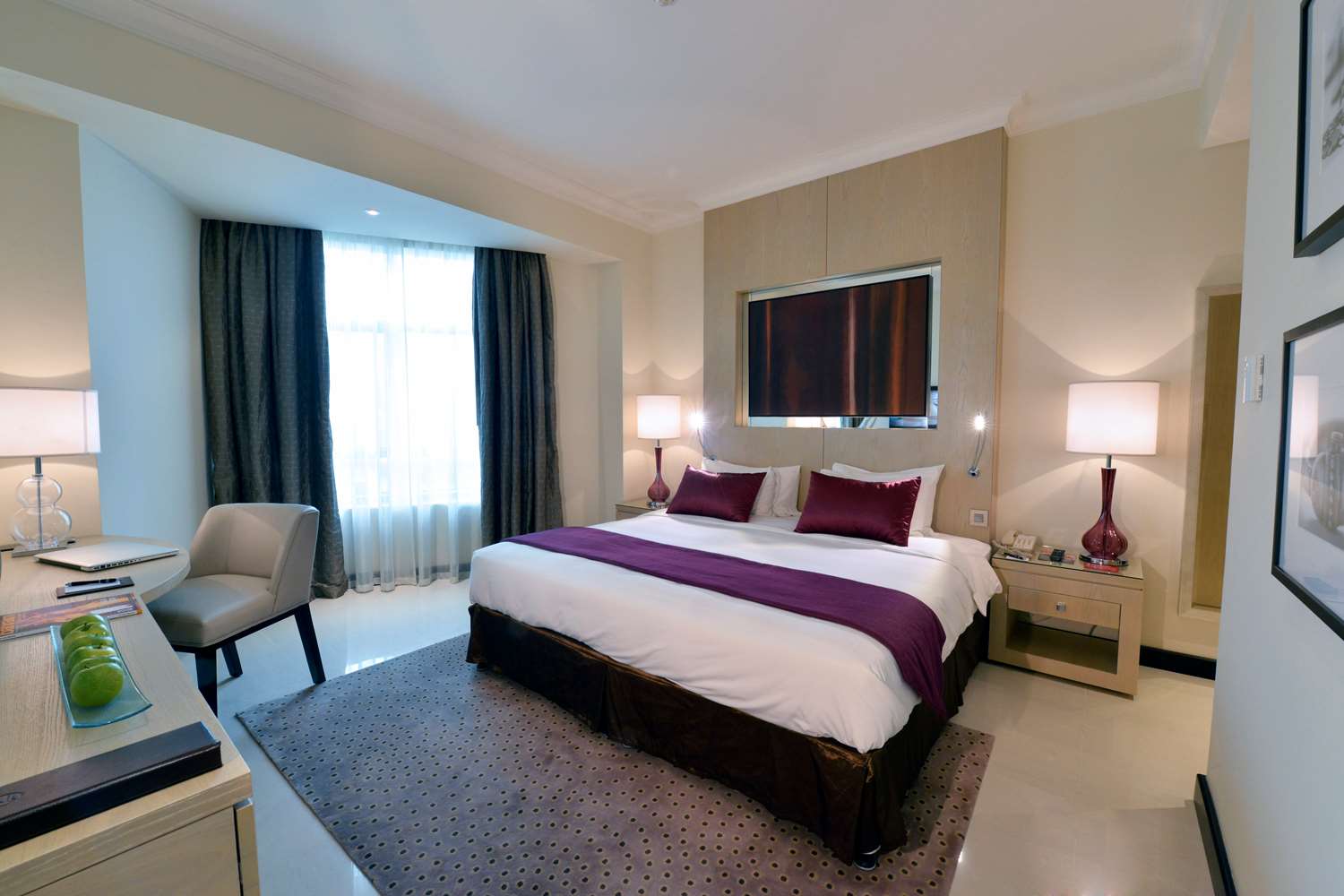 Gulf Executive Residence (within Gulf Hotel premises) 5/38