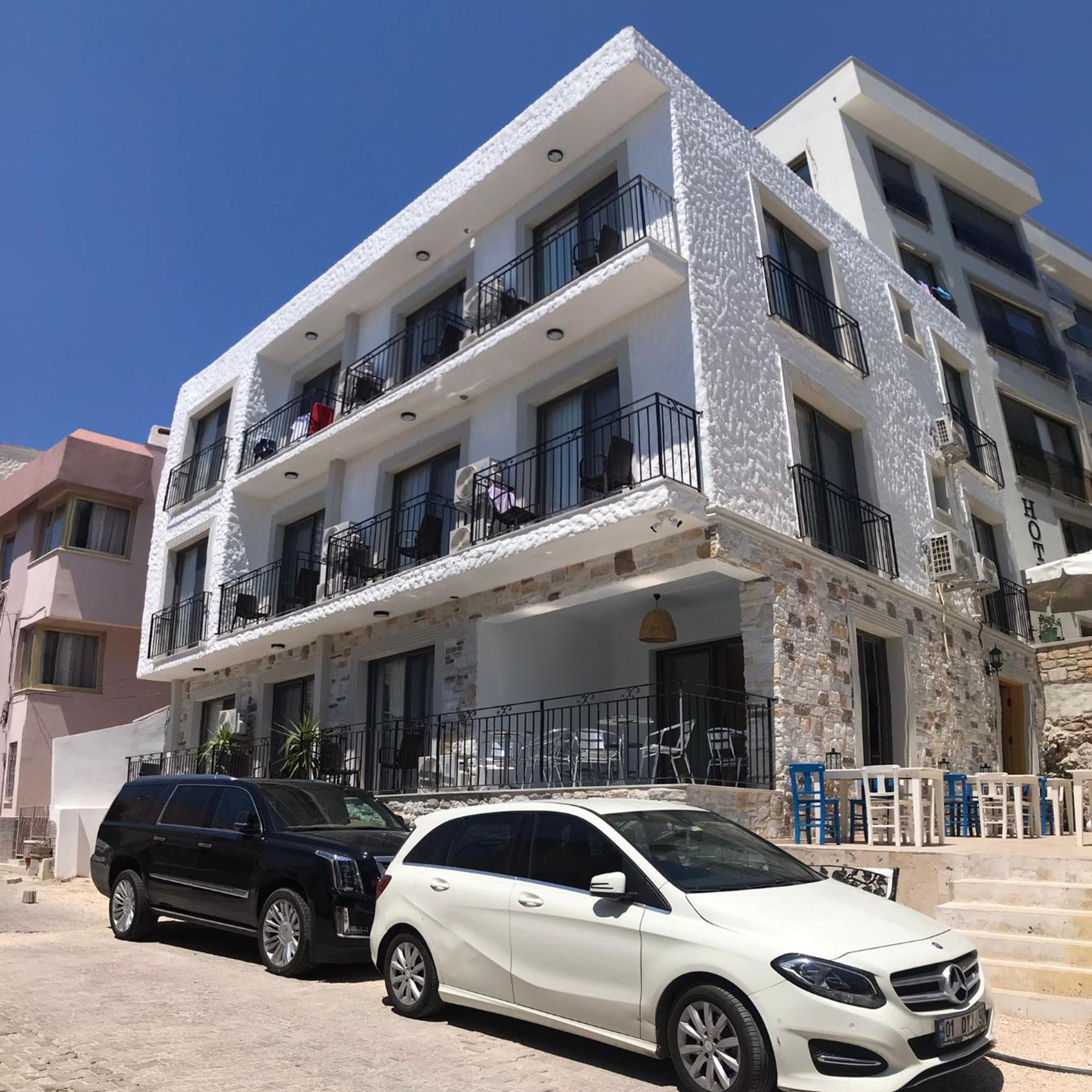 Eva Otel Cesme 23/30