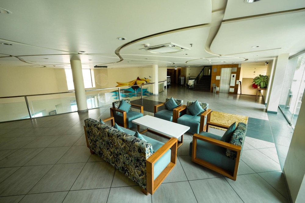 THE GOLD BEACH RESORT 29/41
