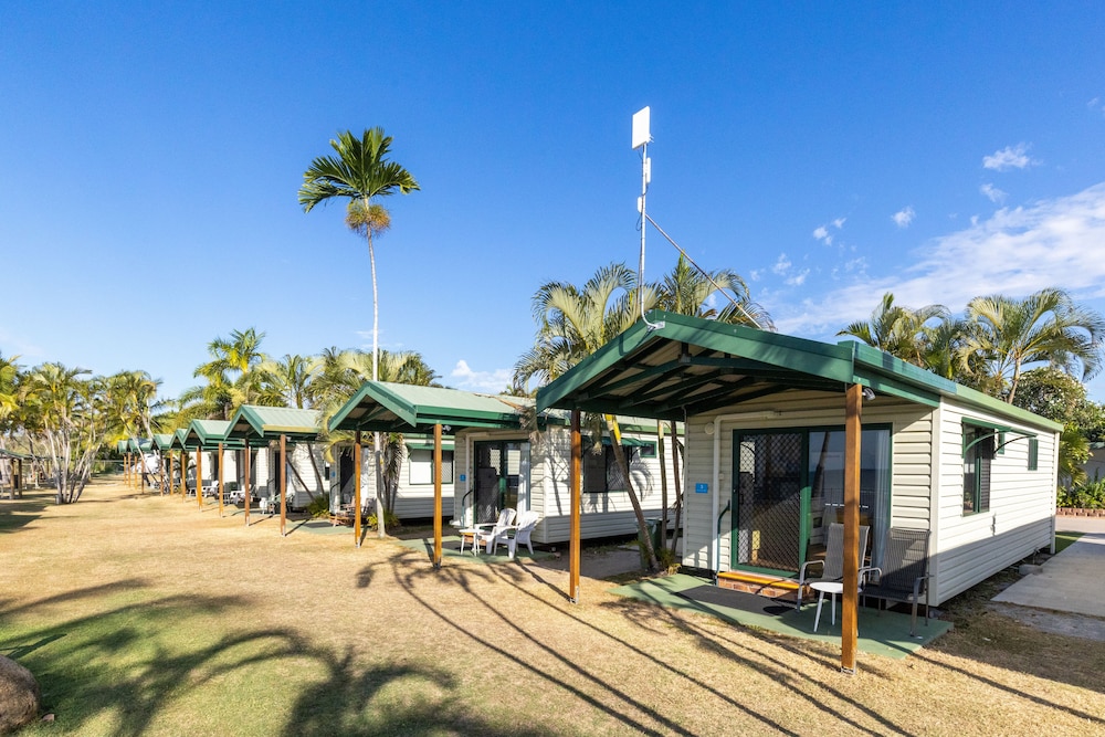 NRMA Bowen Beachfront Holiday Park 23/28