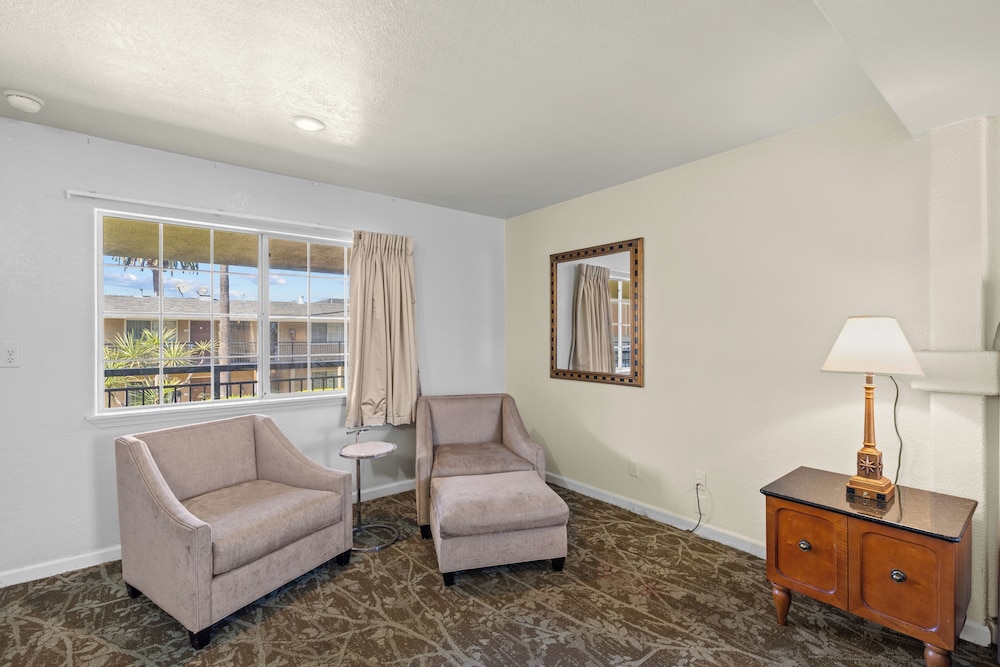 Rose Garden Inn - San Jose Airport 37/51