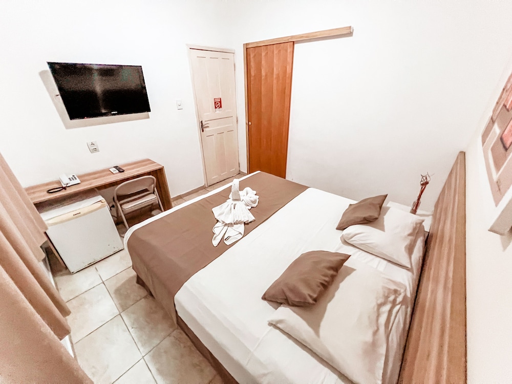 Conde Hotel 22/67