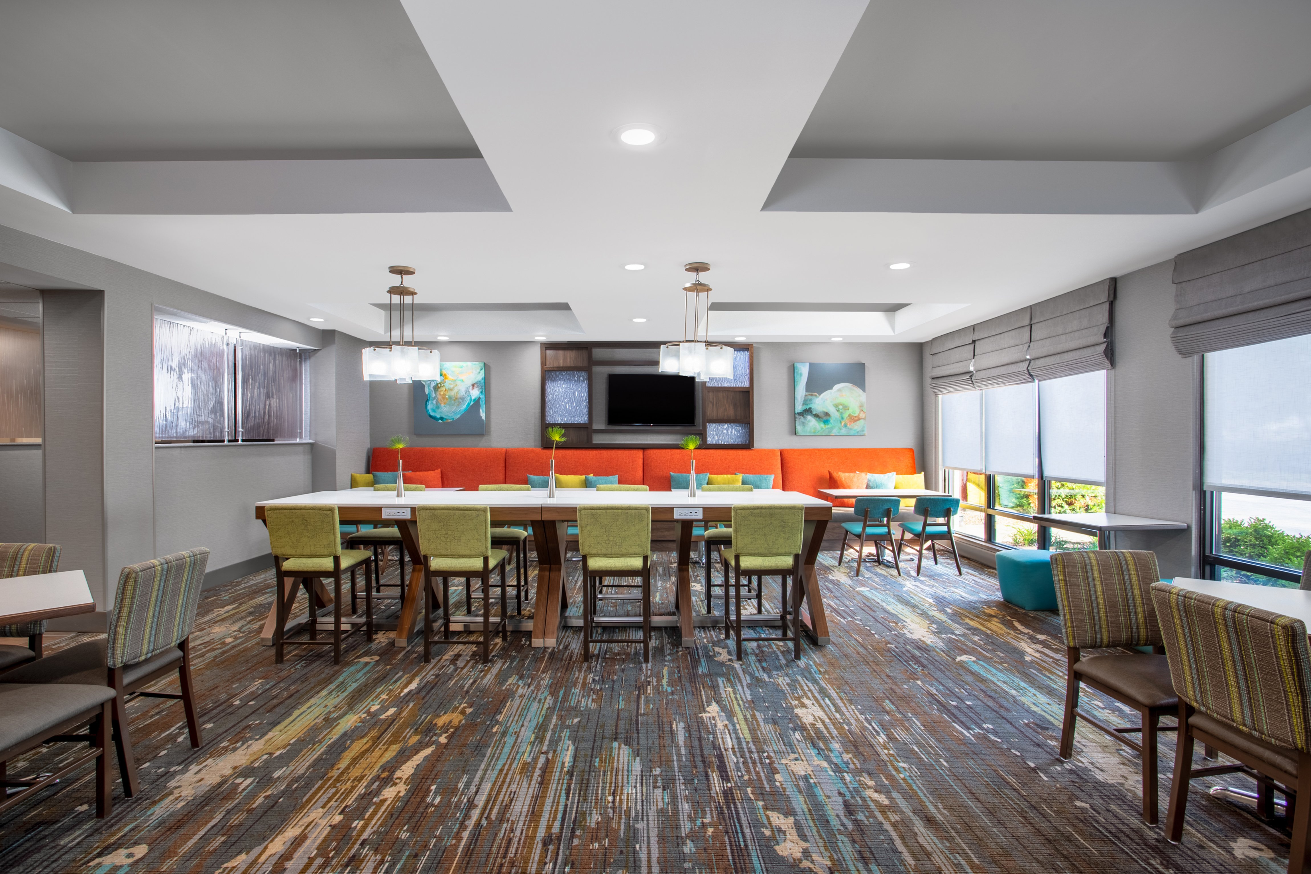 Holiday Inn Express Hotel Suites Clinton 39/50