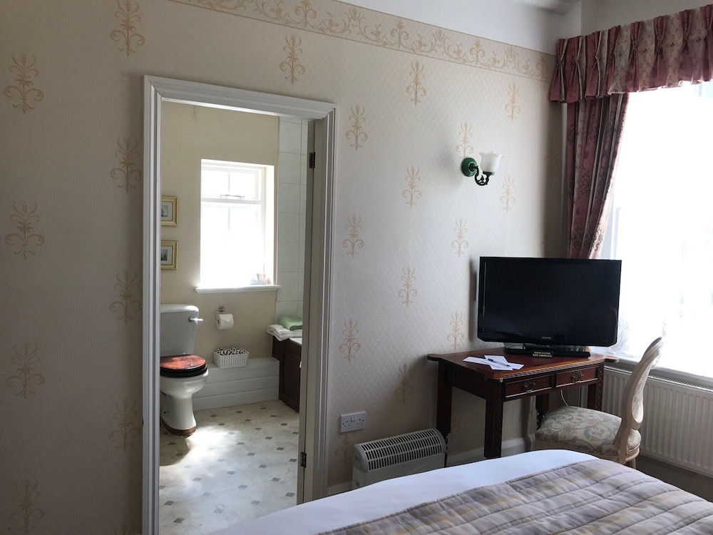 Chapel House Restaurant with Rooms 24/50