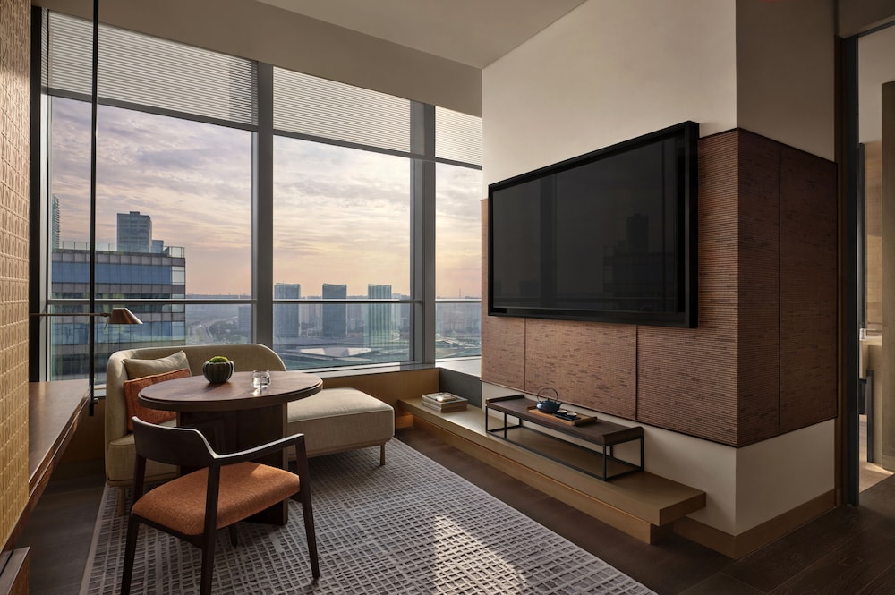 Andaz Nanjing Hexi 25/50