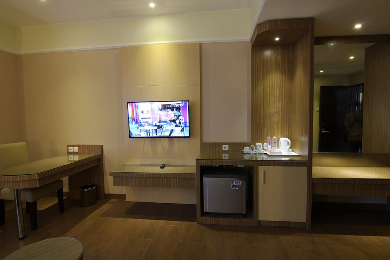 Dominic Hotel Purwokerto 8/10