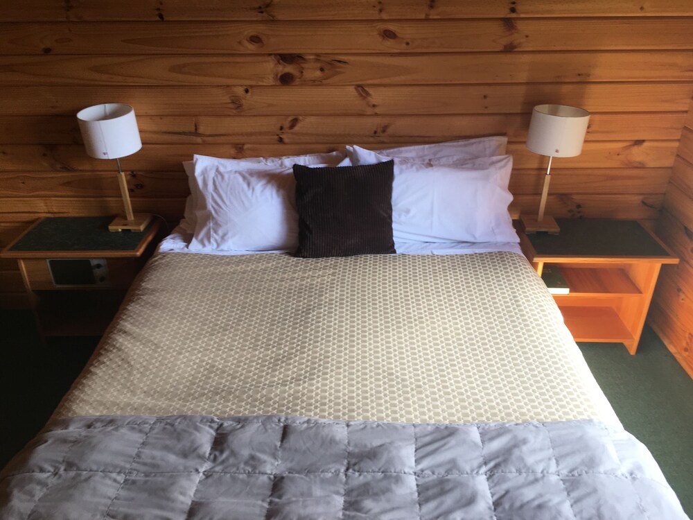Alpine Lodge 15/69