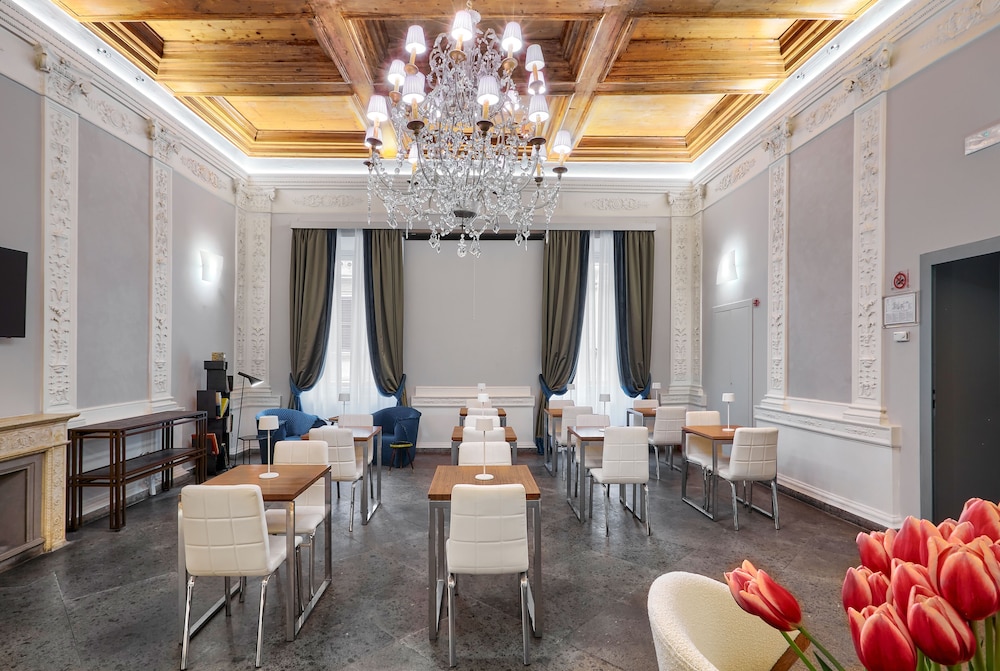 L'Obelisque Maison De Luxe 50/58