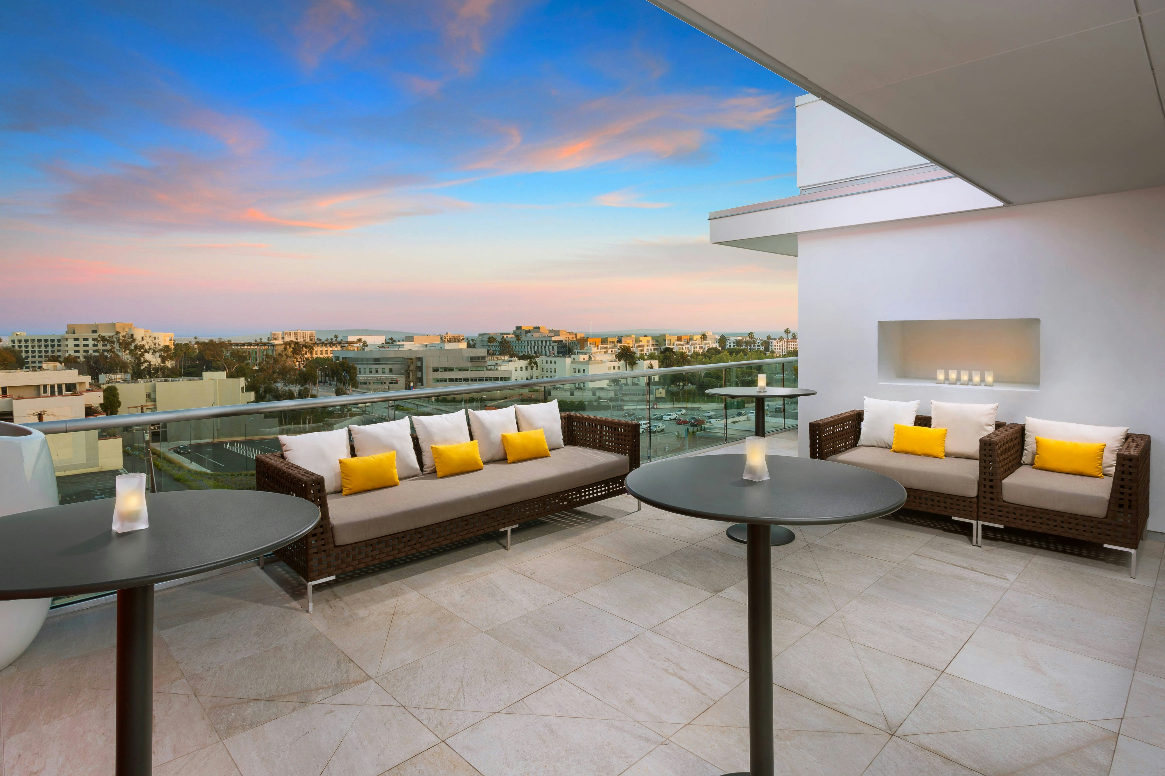 Courtyard by Marriott Santa Monica 44/59
