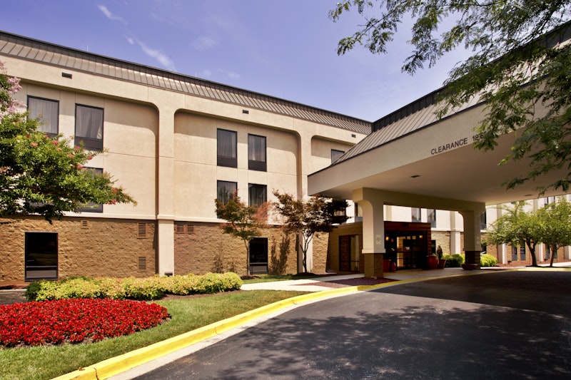 Hampton Inn Bowie 39/42