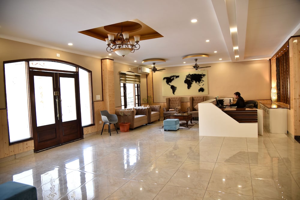 Mastiff Hotel Palampur 42/56
