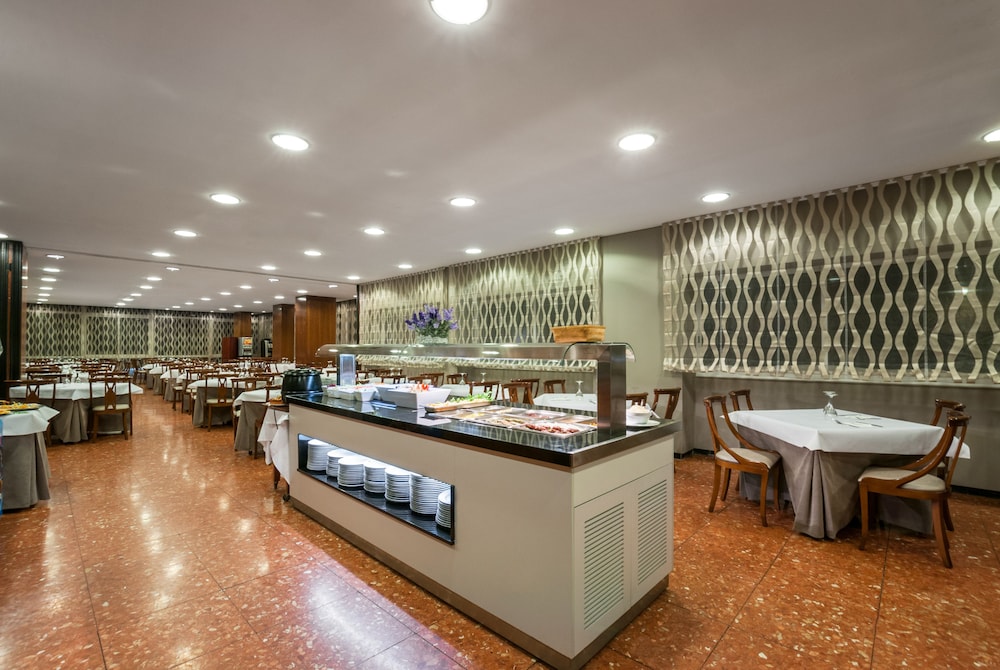 Hotel Gaudi 43/49