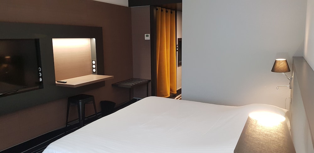 Hotel Le Rabelais 23/55