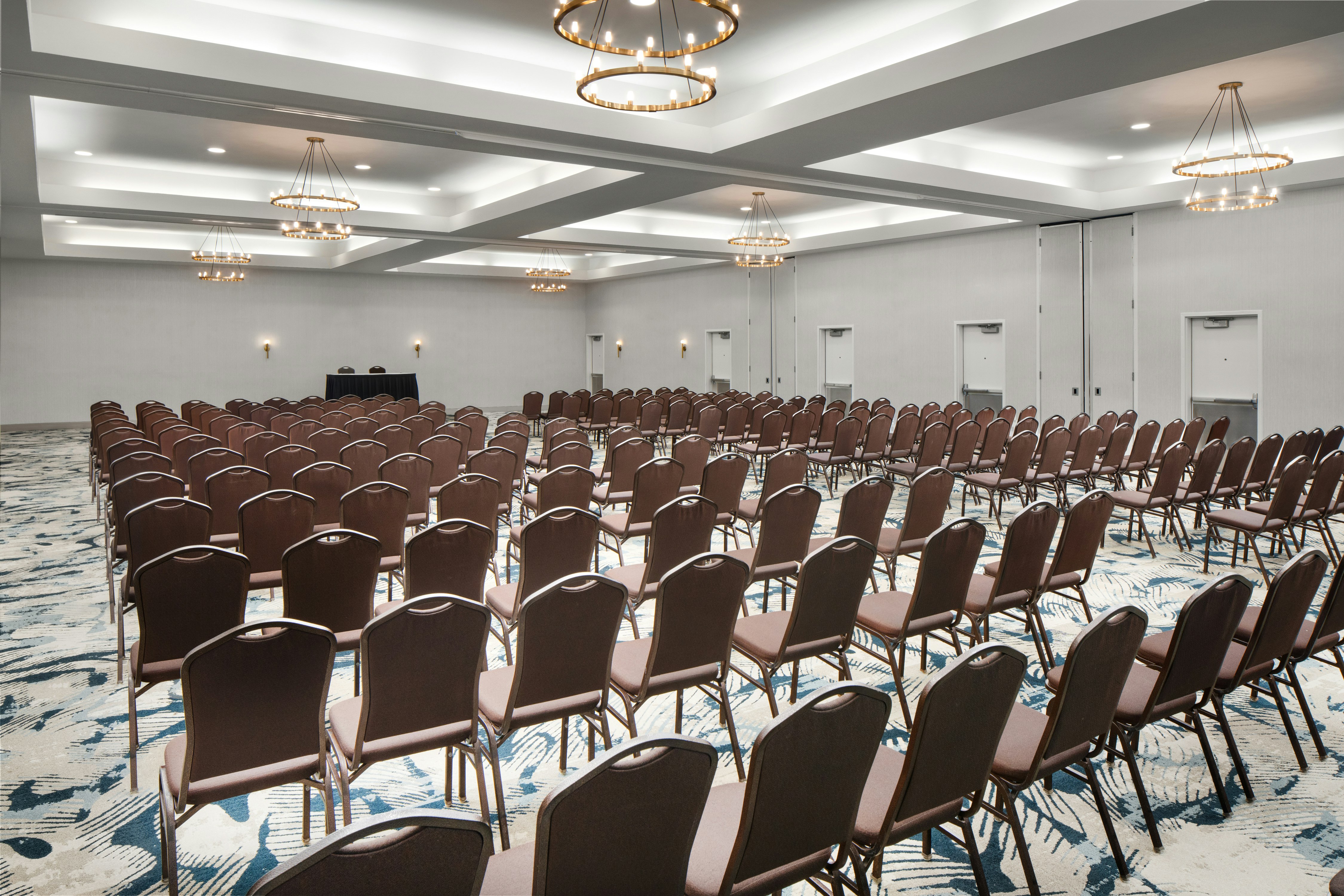 DoubleTree by Hilton Hotel Norfolk Airport 44/54