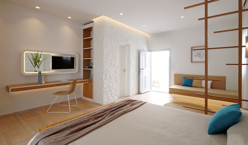 Andronikos Hotel - Adults Only 11/82