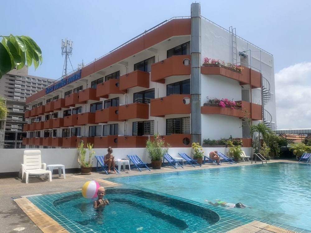 Jomtien Longstay Hotel 5/45