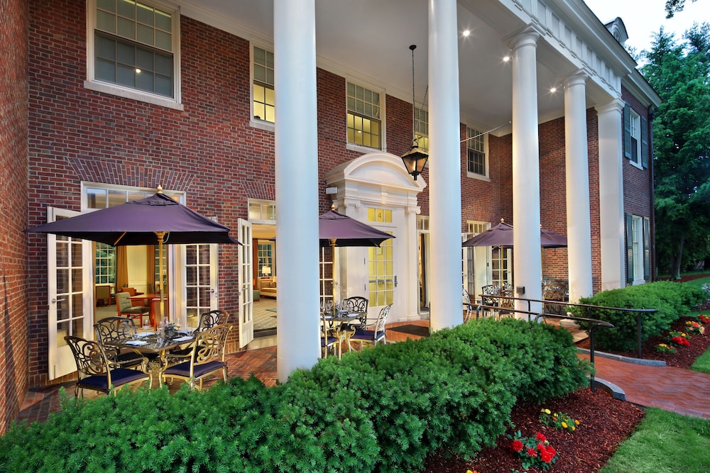 Andover Inn 3/39