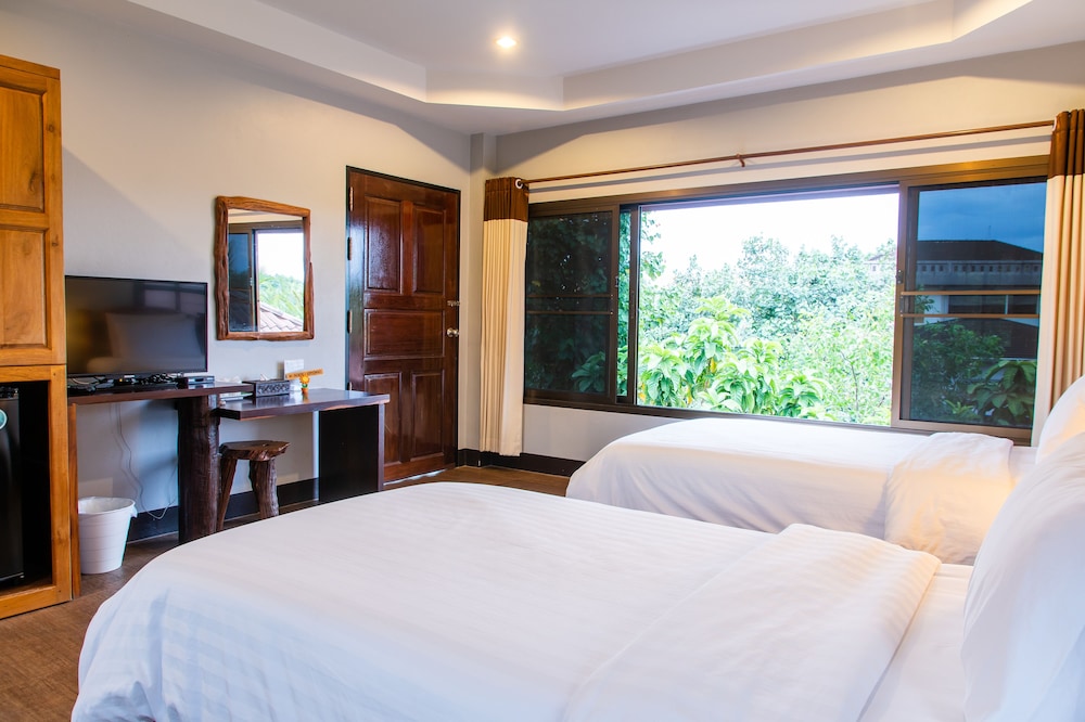 Baanrimnam Resort Trat 27/48