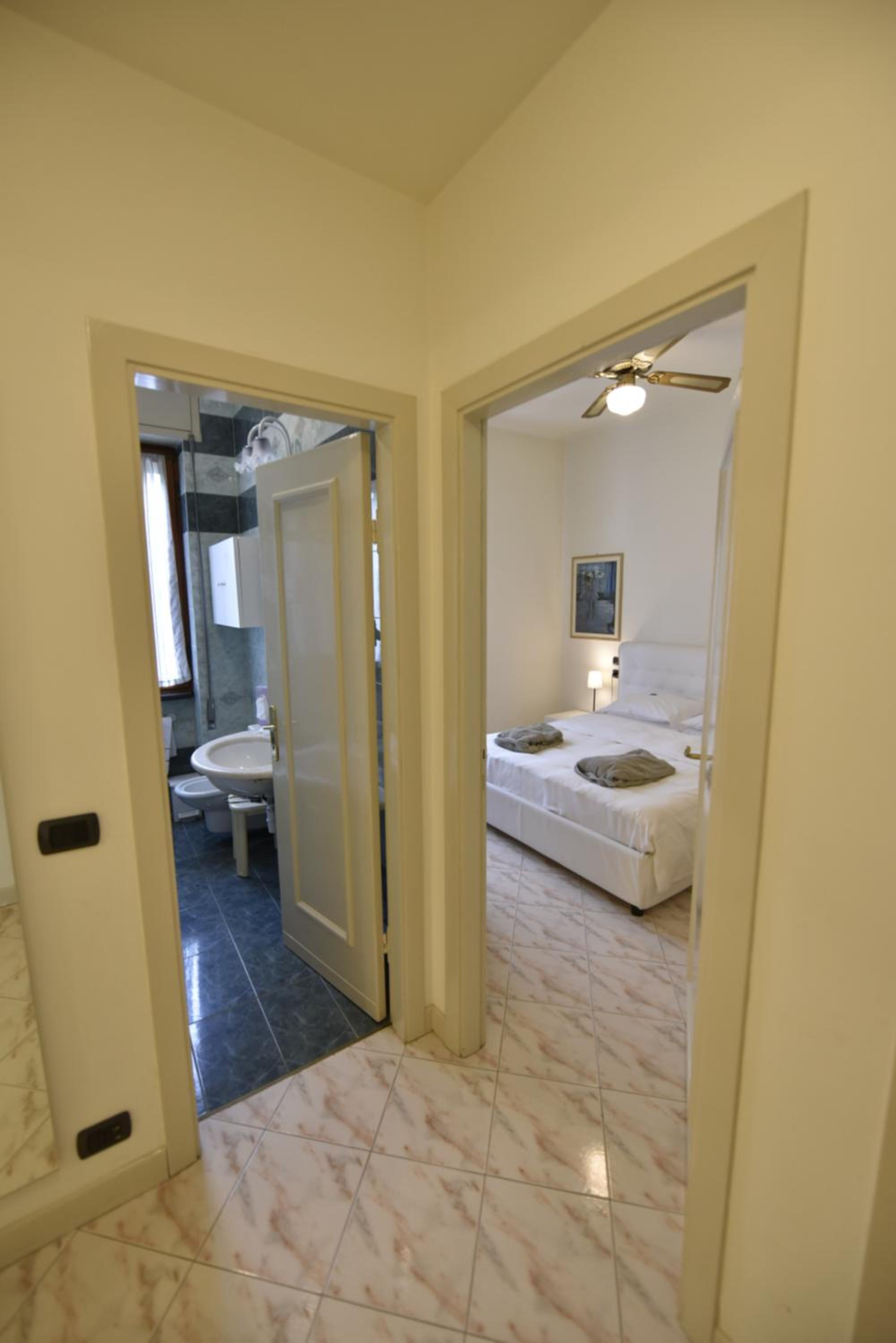 HOTEL VILLA KINZICA 53/53