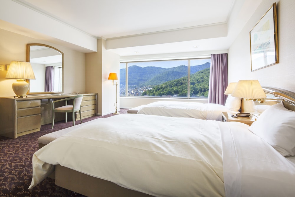 Kofu Kinenbi Hotel 7/40