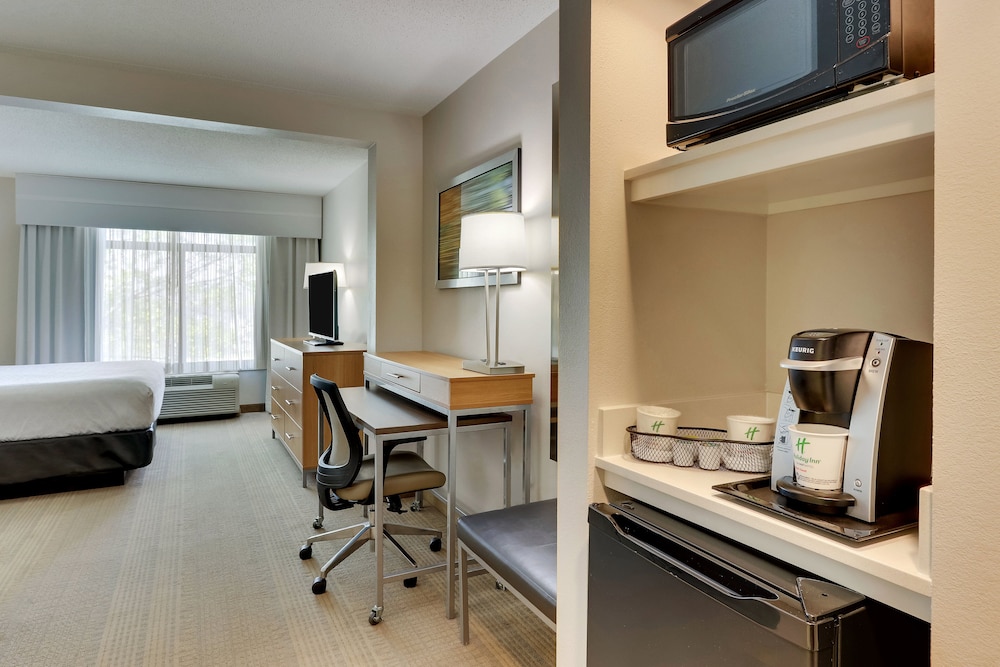 HOLIDAY INN FRANKLIN - COOL SPRINGS 53/64