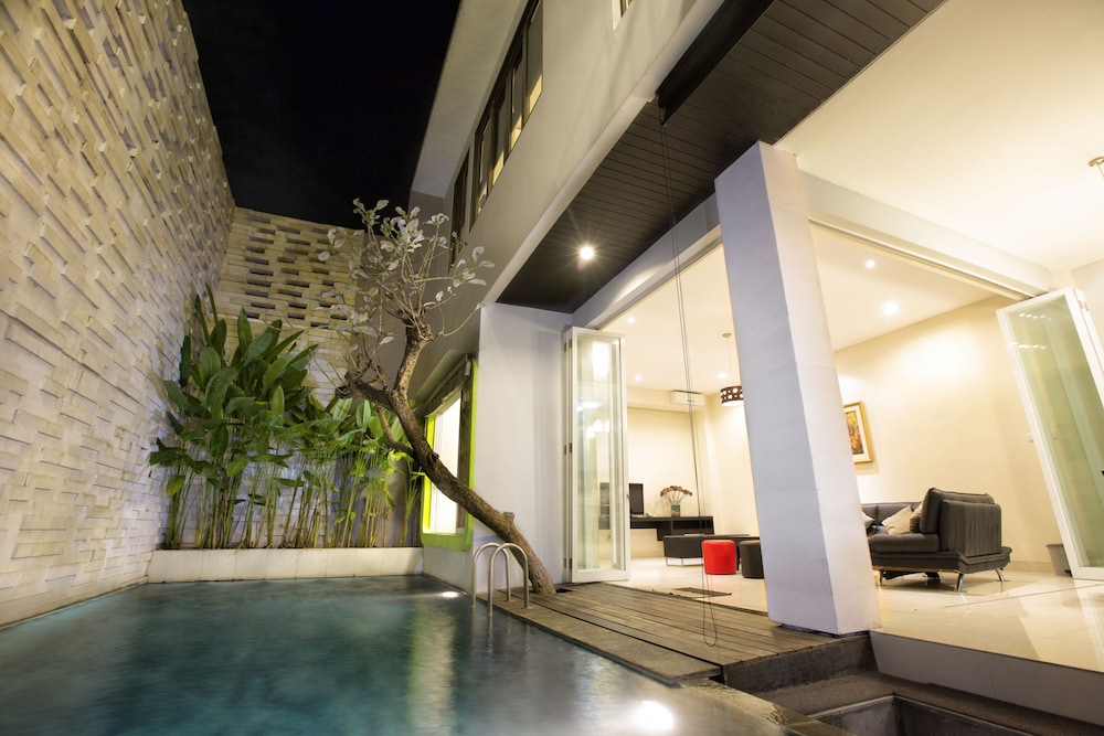 Inkuta Residence And Villa 14/32