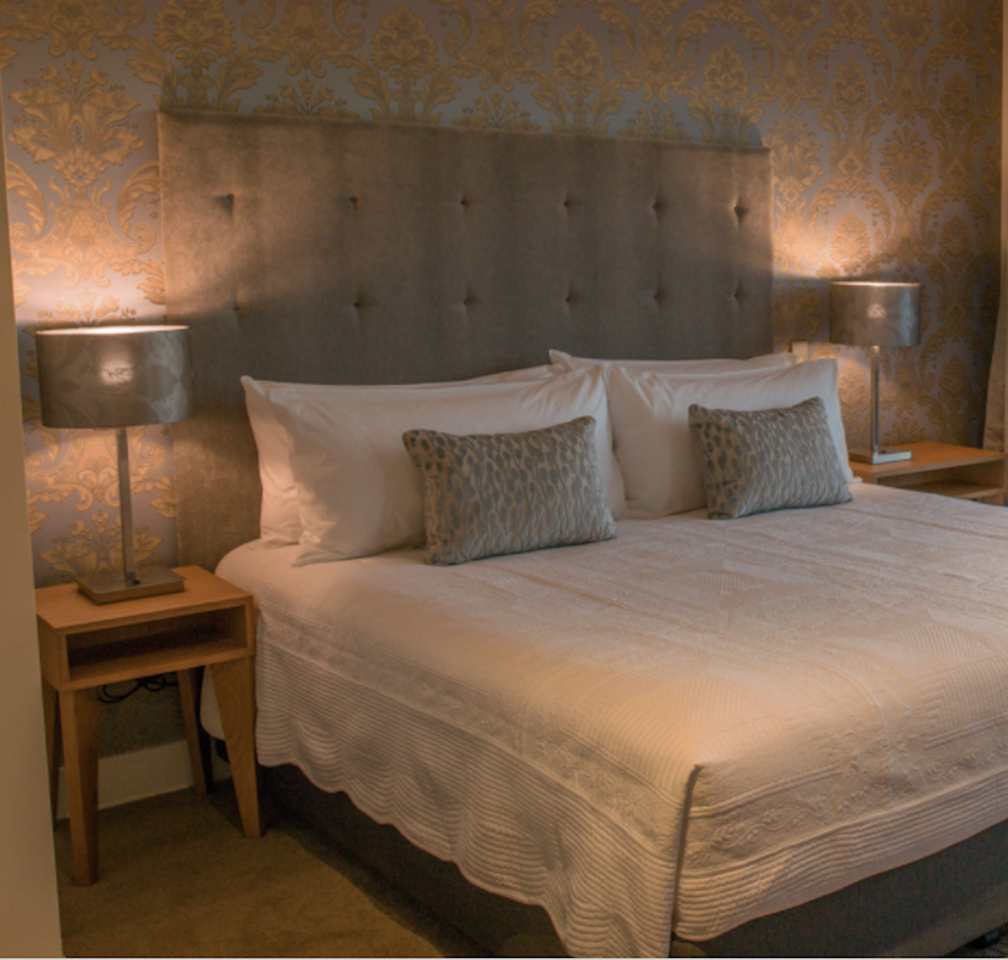 Porters Boutique Hotel 5/16