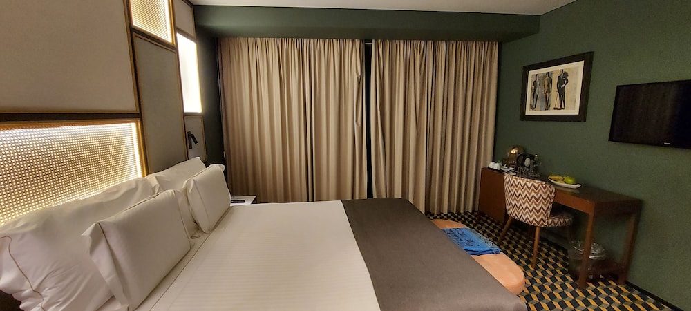 Metier Boutique Hotel 42/76