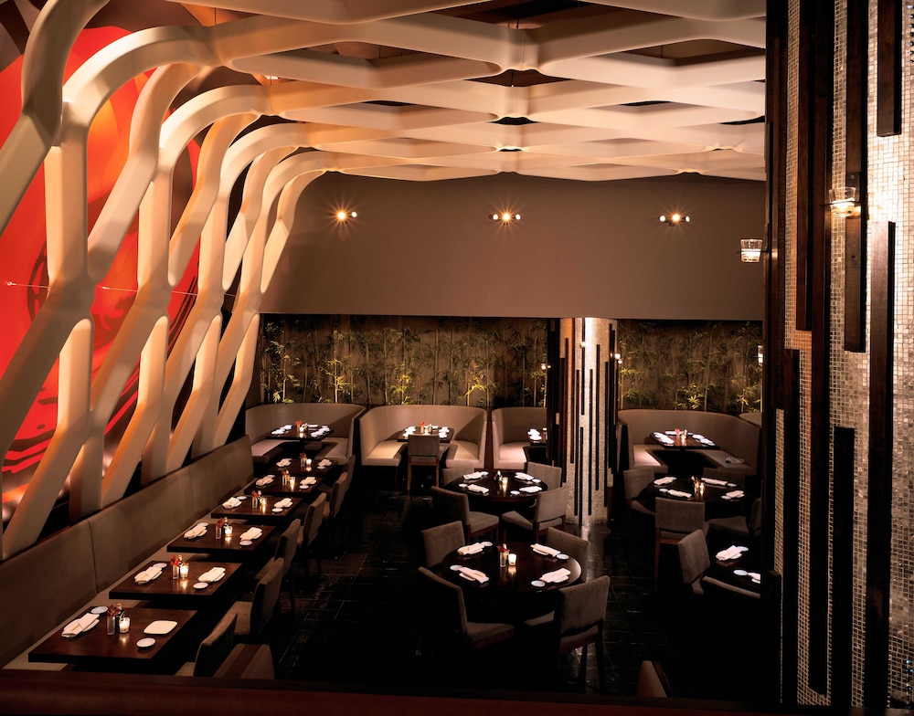 Bryant Park Hotel 53/62