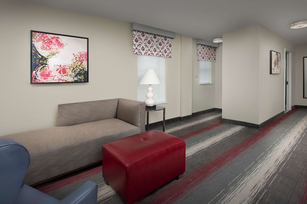 West End Washington Dc Tapestry Collection By Hilton 31/46