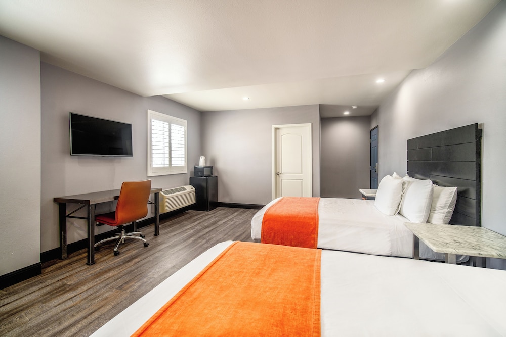 LYFE INN & SUITES by AGA - LAX Airport 35/60
