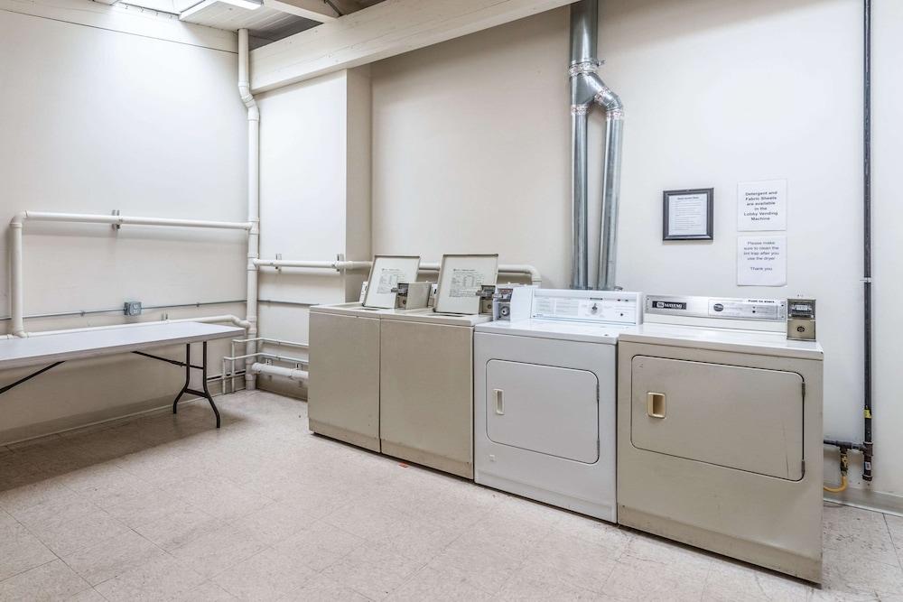 Quality Inn Bradley- Bourbonnais 2/33