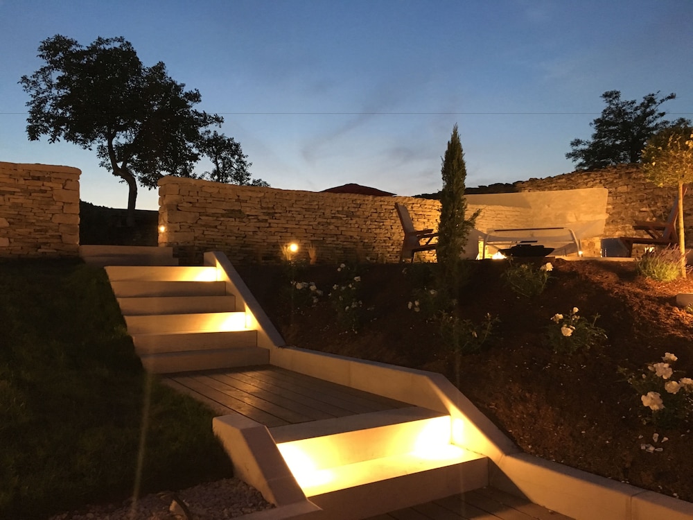 Castel De Tres Girard 34/37
