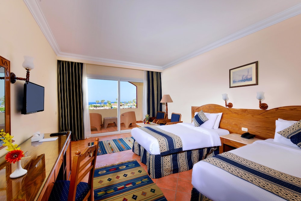 Bliss Nada Beach Resort 14/50