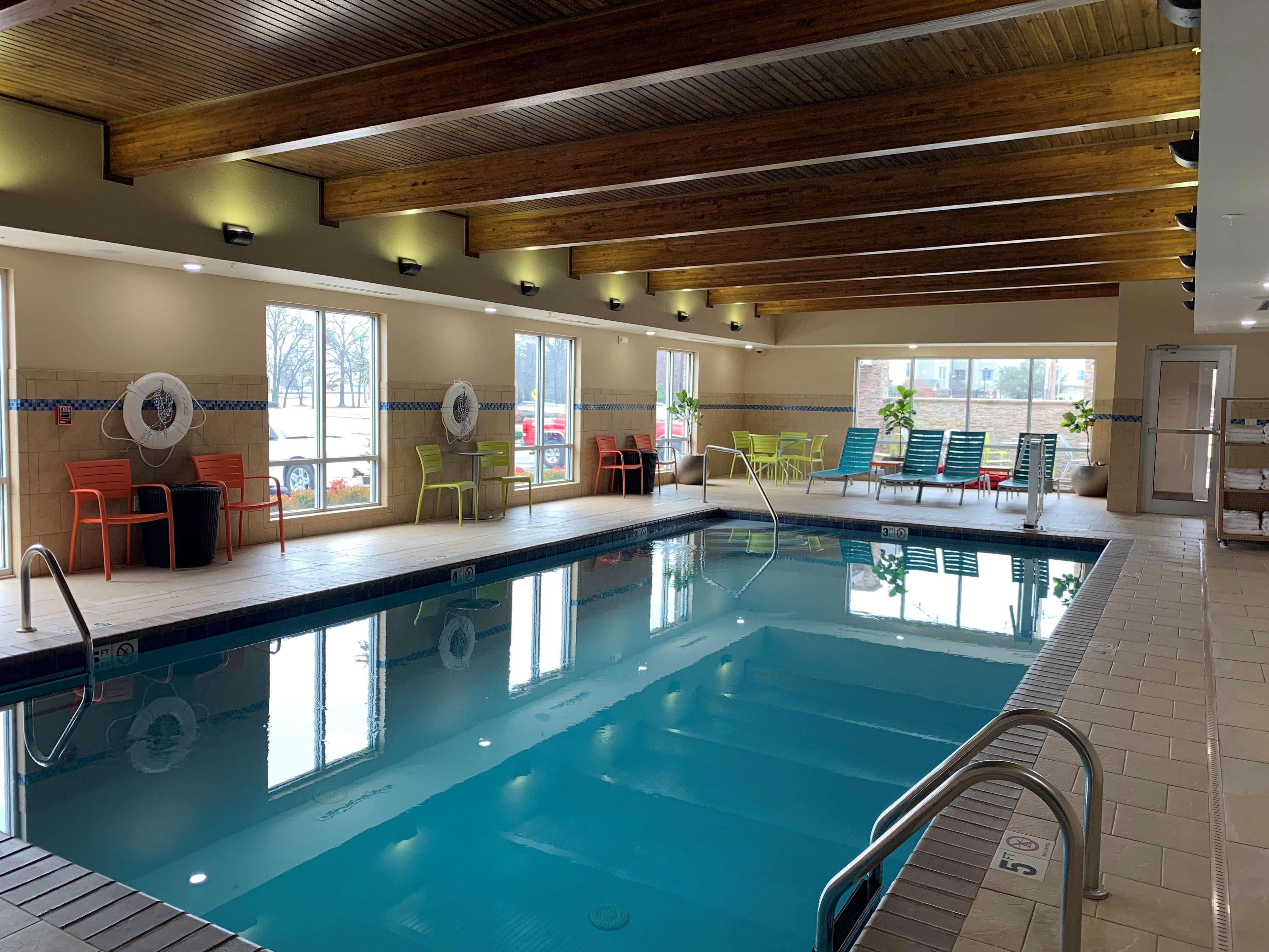 Candlewood Suites Fort Smith 21/50