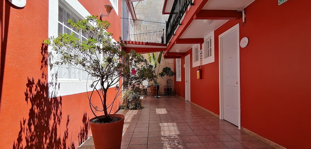 Hotel Camba 46/50