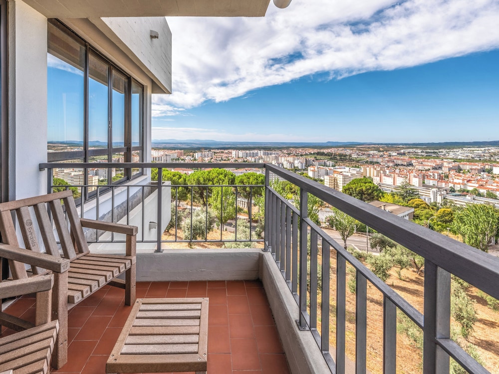 Melia Castelo Branco 6/68