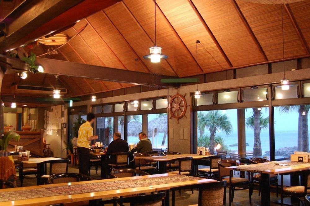 restaurant-cafeteria