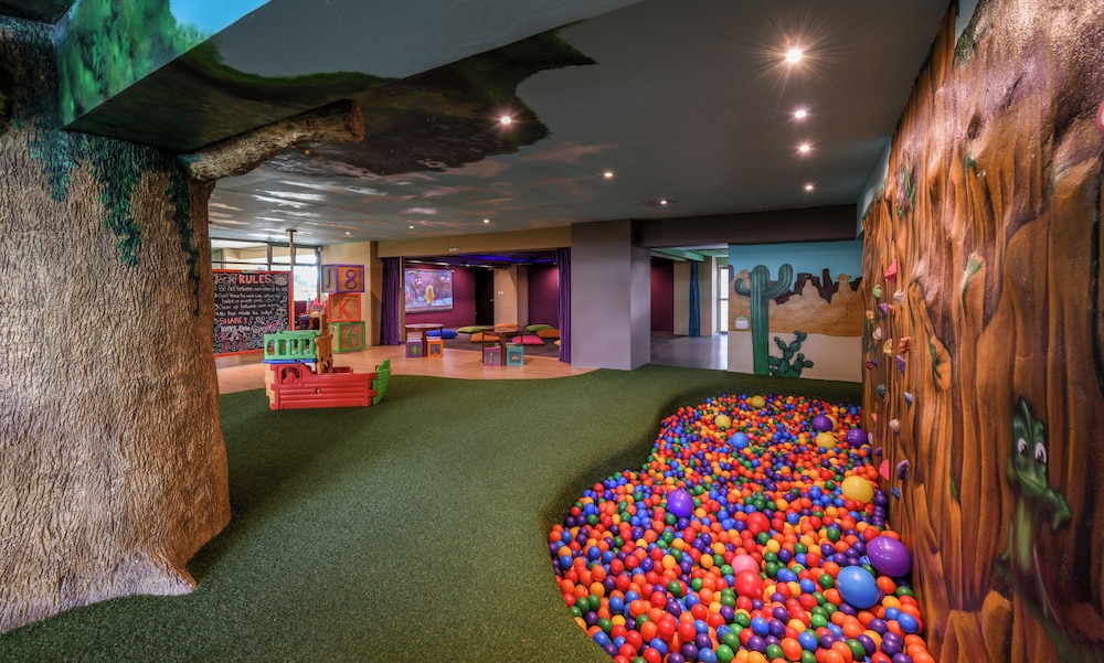 Generations Riviera Maya All Inclusive 38/50