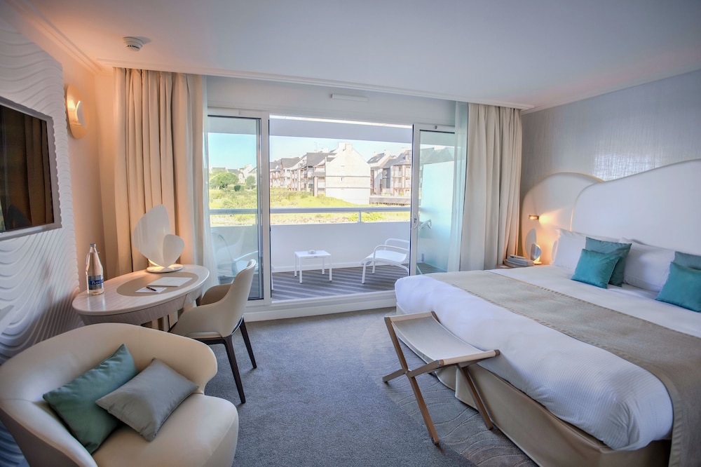 MIRAMAR CROUESTY HOTEL 13/66
