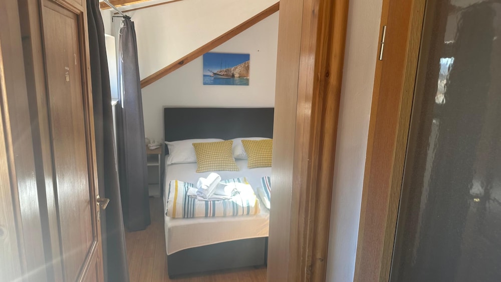 Hostel Split 12/50